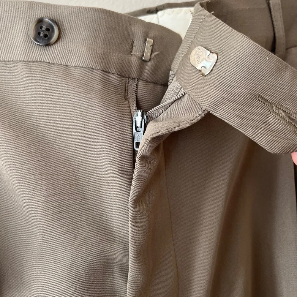 Haggar Sz 42W 30L Black Label Wrinkle Free Classic Fit Pockets Dress Khaki Pants